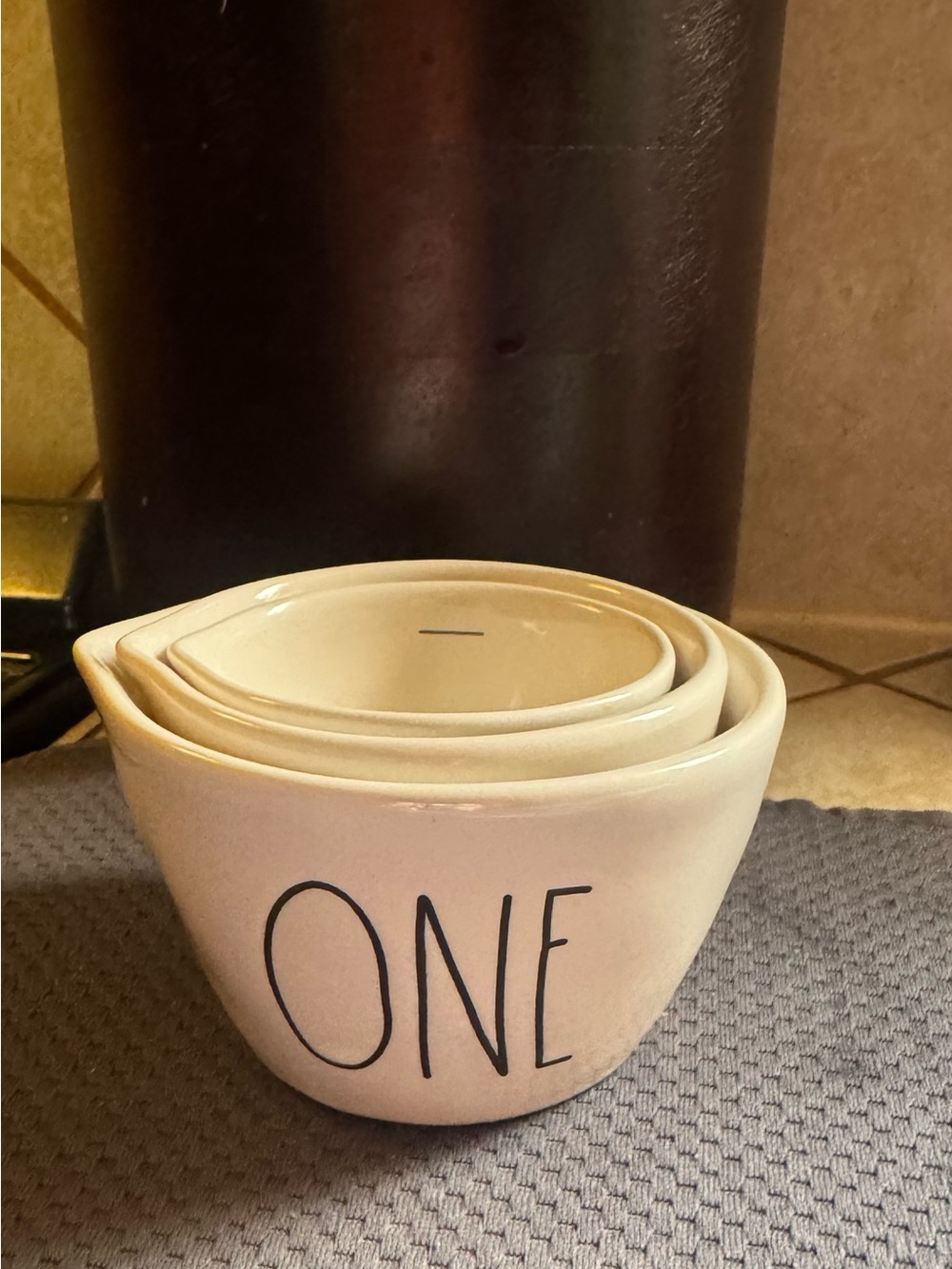 Rae Dunn Measuring Bowls